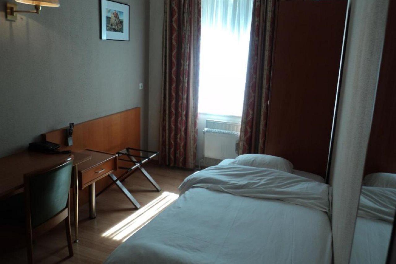 Albert Hotel Saint-Josse-ten-Noode Екстер'єр фото