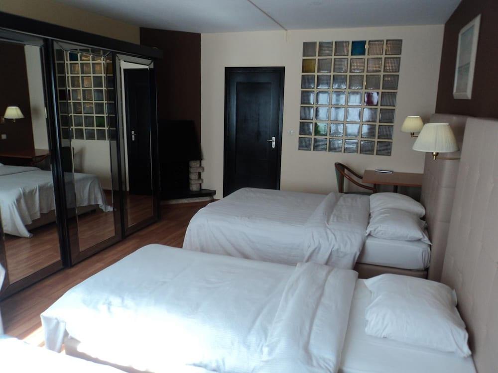 Albert Hotel Saint-Josse-ten-Noode Екстер'єр фото