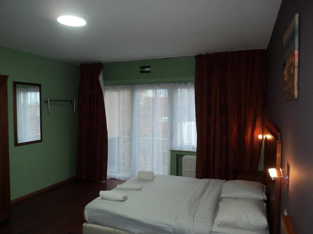 Albert Hotel Saint-Josse-ten-Noode Екстер'єр фото
